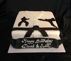 Pin By Alejandra Moran On 2013 Karate Cake Karate Party Sports Themed Cakes