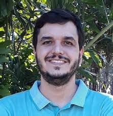 Justina Silva's Instagram, Twitter & Facebook