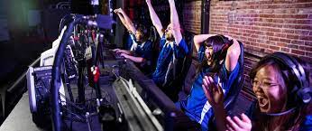 Dans un lec fou, g2 inquiète, vitality déçoit, rogue rejoint la tête la période est difficile pour martin « rekkles » larsson et g2. Valeurs Impact Ecologique Structuration Les Nombreux Defis De L Esport