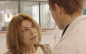 La vie nous appartient : Tf1 Nicole Calfan A Fond En Mere Borderline Dans Demain Nous Appartient Le Parisien