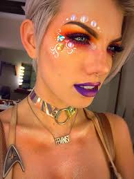 Com badge selfies please keep posting