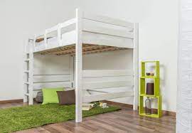 Unser hochbett für jugendliche punktet mit dem vorteil aller hochbetten und bietet viel platz unter der schlafebene, verzichtet aber auf den hohen fallschutz. Hochbett Fur Erwachsene Easy Premium Line K15 N Buche Vollholz Massiv Weiss Lackiert Teilbar Masse 120 X 190 Cm