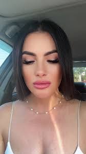 Natalia Moses's Instagram, Twitter & Facebook