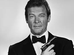 'Voor altijd Bond': de memoires van Roger Moore