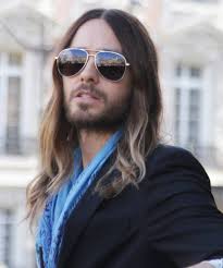 Mannen met lang haar