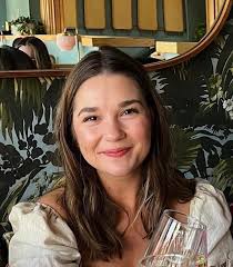 Female roommate wanted in Seattle for October move