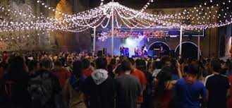 El estado de méxico está lleno de feria populares, una de ellas es la feria del elote cocotitlán 2021 , en este pequeño municipio ubicado en la parte oriental del estad…. Cosas Que Pasan En Las Fiestas Del Pueblo Clubrural