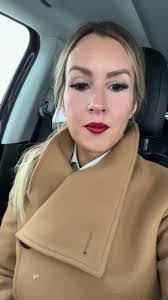 Jennifer Backhaus's Instagram, Twitter & Facebook