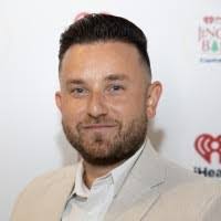 Vincent Holliday's Instagram, Twitter & Facebook