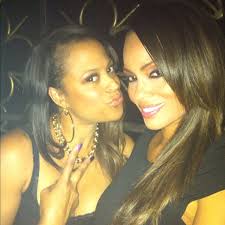 Sep 05, 2012 · nfl player chad ochocinco continues to become a target for the media after revealing a new leg tattoo of estranged wife evelyn lozada. Basketball Wives Evelyn Lozada Reveals Dark Hair New Image For Season 5 Photo The Christian Post