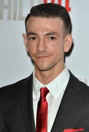 Si Josef Altin ang papalit kay Kevin Guthrie bilang Abernathy? Magandang  ideya ba? : r/FantasticBeasts