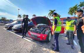 Check spelling or type a new query. Jpj Kelantan Lelong 75 Kenderaan Dilucut Hak Harga Serendah Rm120 Funtasticko Net