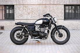 Preparation Triumph Bonneville T100 Black Triumph Bonneville Triumph Bonneville T100 Triumph