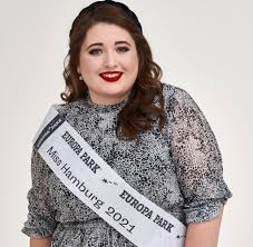 The miss universe organization announced on thursday, march 4, that its 69th edition will take place in the city of hollywood in florida, usa, on sunday, may 16 in a statement to media, miss universe organization head paula shugart said they spent months planning and preparing safety precautions. Miss Germany Welt