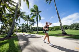 Number of athletes per agegroup, country or finish time. Ironman 70 3 Cairns Palm Cove Everi