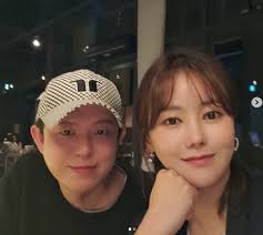 박연수는 28일 인스타그램을 통해 긴~~ 자가격리를 끝으로 음성판정 결과받고 방으로 식사배달 끝. ë°•ì—°ìˆ˜ í† ë‹ˆì•ˆê³¼ ì €ë… ì‹ì‚¬ ì–´ì¡Œì„ ì  ëª¨ë'ì˜ ì†Œì¤'í•œ ì¸ì—° InìŠ¤íƒ€