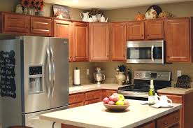 decorating above kitchen cabinets ideas