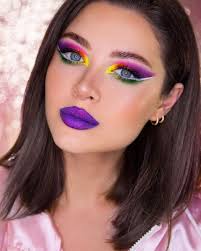 she_s_laura's instagram Account Analytics & Statistics