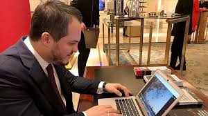 Cumhurbaşkanlığı yatırım ofisi başkanı arda ermut oldu. Cumhurbaskanligi Yatirim Ofisi Baskani Ermut Aa Nin Yilin Fotograflari Oylamasina Katildi