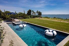Bonavista builds custom pools and spas and is a hydropool hot tub and swim spa dealer that provides fun, relaxation and wellness through high quality engineering, design and workmanship since 1978 all backed by a customer focused family run team. Lap Pool With Hot Tub Cottage Pool