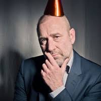 30+ Profile mit dem Suchbegriff „Flach“