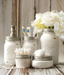 The organic lines of this ladder look just as good when there are no. Quick And Easy Ways To Refresh Your Farmhouse Bathroom The Cottage Market
