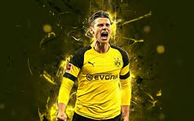Now he should pour a glass of water into pocher's face. Herunterladen Hintergrundbild Lukasz Piszczek Freude Borussia Dortmund Fc Polnischer Fussballspieler Fussball Piszczek Bvb Bundesliga Neon Lichter Mit Einer Auflosung Zu Uberwachen 2880x1800 Bilder Auf Dem Desktop