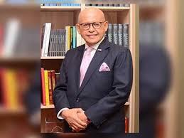 Former malaysia airlines bhd (formerly known as malaysian airlines system) managing director tan sri dr abdul aziz abdul rahman died shortly. Tan Sri Abdul Aziz Abdul Rahman Abdul Aziz A True Great Servant Of Mas Abdul Rahman Menggantikan Senator Tengku Datuk Seri Zafrul Abdul Aziz Yang Melepaskan Jawatannya Untuk Menyertai Kerajaan Gastiosc