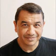 Darryl Latimer's Instagram, Twitter & Facebook