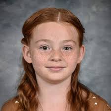 Elaina Johnson's Instagram, Twitter & Facebook