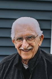 Edward Michalski's Instagram, Twitter & Facebook