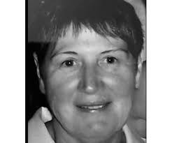 Evelyn Cahill's Instagram, Twitter & Facebook