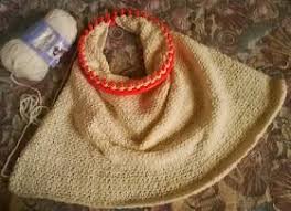 Craftsanity makes creating a merino wool infinity scarf seem like a cinch in this tutorial taken at the becozi headquarters in holland, michigan. Loom Lore Brenda S Basic Baby Blanket Loom Knitting Blanket Loom Knitting Stitches Loom Knitting Patterns
