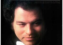 MUSIC SPOTLIGHT INSII]ES