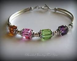 Birthstone Jewelry For Grandma Personalized Mothers Birthstone Bracelet Mums Birthstone Etsy Birthstone Jewelry Mothers Mothers Birthstone Bracelet Mothers Bracelet