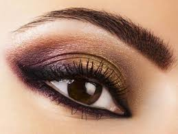 Ich wünsche euch viel spaß beim schauen und vor allem. Smokey Eyes Schminken Hifreiche Tipps Fur Einen Perfekten Look