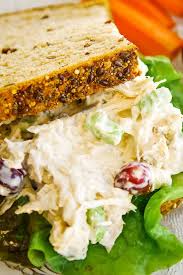 Easy Chicken Salad Recipe With Grapes Using Rotisserie Chicken And Greek Yogurt This Classic Chicke Grape Recipes Easy Chicken Salad Chicken Salad With Grapes