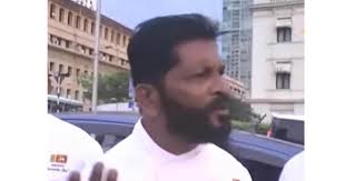 Media uncovers the Cook who accused monk at Galle Face is a Pohottuwa  candidate in Panadura LG elections Sunil Silva! (VIDEO)