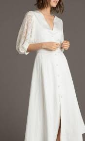 Ces robes de mariée à rabais sont prêtes pour le grand jour! Mariage 20 Robes De Mariee Renversantes A Moins De 500