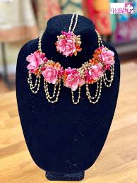 Shop for floral jewellery on flipkart at incomparable discounts. Flower Jewelry For Mehendi Haldi Bridal Baby Shower Vibha