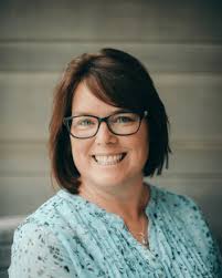 Lisa Potvin High Five!