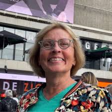 Officeel afgestudeerd!🎓 Na vier jaar studie, twee bestuursjaren bij  BusinessMatch Groningen, een topstage in Maleisië en een mooi  afstudeerproject bij Zupr, zit het er op. De Bachelor of Science is…