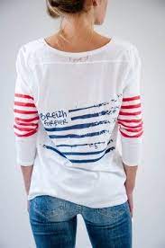 En fond blanc et rayures rouges. Epingle Sur Mode
