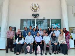 Bhp petrol, no 530, l, lebuh sibc, 32610 seri iskandar, perak; Jabatan Ketua Pengarah Tanah Galian Persekutuan Lawatan Kptg Ke Pejabat Daerah Dan Tanah Sri Iskandar Dan Pejabat Daerah Dan Tanah Batang Padang