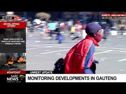 Koma & boleni rd, soweto. Rnyi8hsh0pdrfm