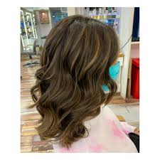 Subtle Toffee Coloured Highlights On Kromakay Salons Academy Facebook Pooja desai from kromakay salons & academy.