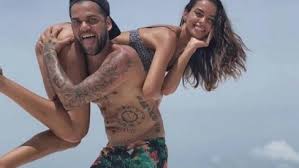 Dani alves entre todos os jogadores da seleção brasileira olímpica: Mulher De Daniel Alves Joana Sanz Mudou De Time E Pais Duas Vezes Para Apoiar Jogador Retratos Da Bola Extra Online