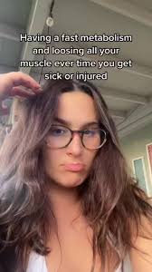 Strained my Lat & lost 5lb of muscle this week 🥲 #fittok #fitness  #bulkseason