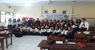 Soal kewirausahaan kelas 11 semester 1 dan semester 2 beserta kunci jawaban nya terlengkap dan terbaru, soal pilihan ganda, esay dan soal diskusi. Uji Kompetensi Kompetensi Keahlian Pemasaran Dengan Lsp P3 Perdagangan Ritel Smk Negeri 2 Magelang
