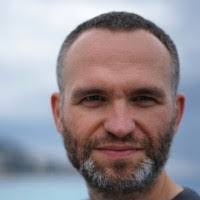 Robert Sieminski's Instagram, Twitter & Facebook